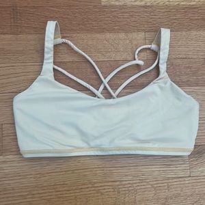Free to be bra size 6 burning yellow